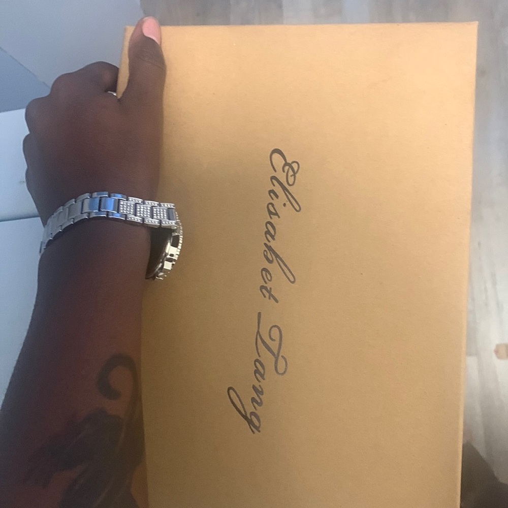 Size 9 over sea is a designer heels Elizabeth vntang  from off Paris runway